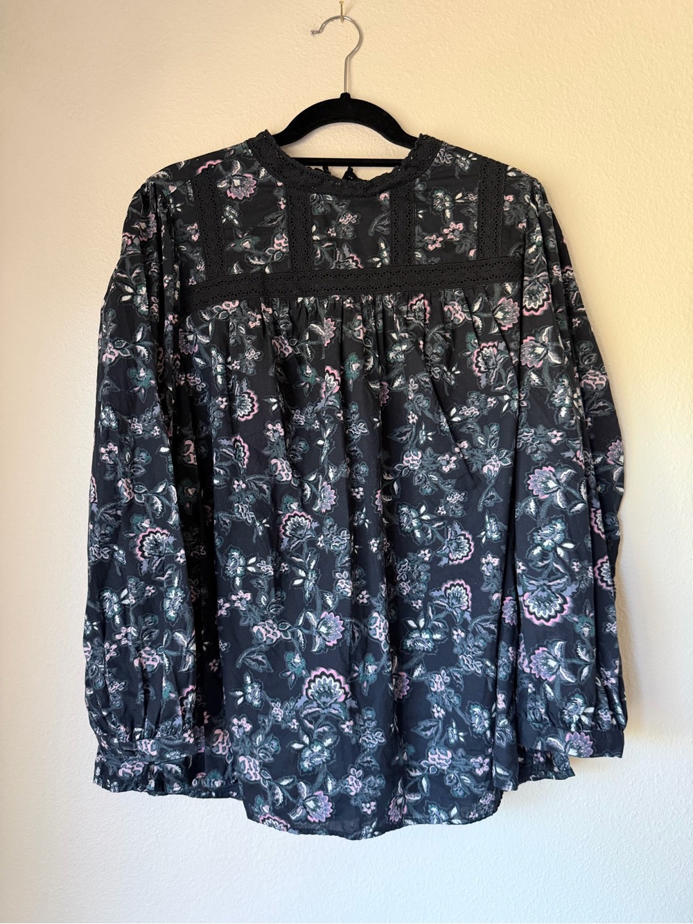 Lane Bryant Black Floral Crochet Yoke Long Sleeve Blouse, Size 16